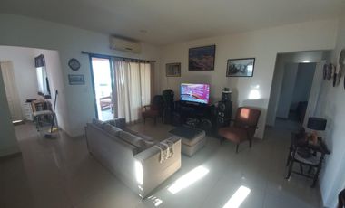 Casa con pileta en Santa Elena Pilar del Este