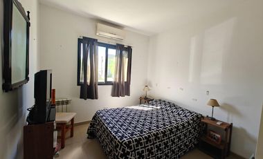 Casa con pileta en Santa Elena Pilar del Este