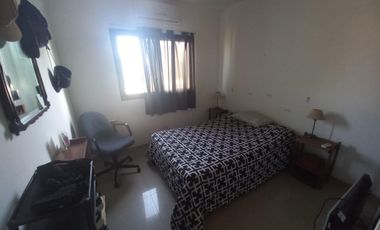 Casa con pileta en Santa Elena Pilar del Este