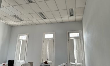 Oficinas salon Planta Alta