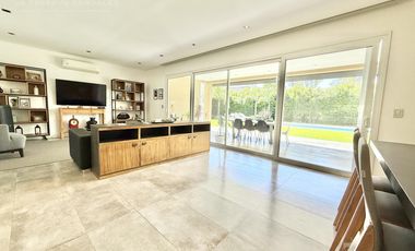 Casa de 4 Ambientes en Venta en La Reserva Cardales