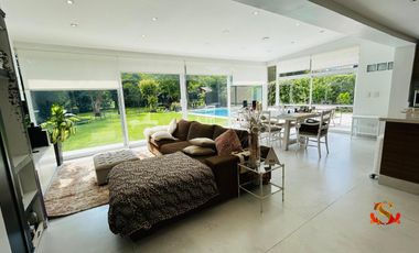 Casa en  venta Solar Del Bosque, Canning. 6 amb. 3 hab.