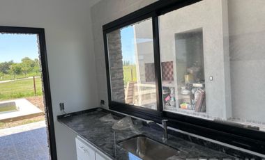 Casa en venta Barrio La Alameda