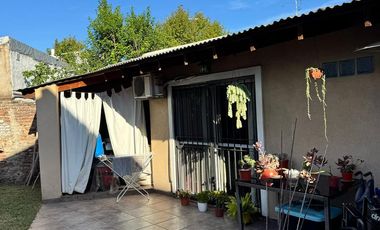 PH a 3 cuadras de la unla