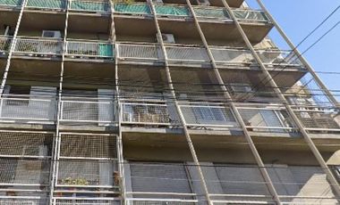 Departamento en venta - 2 Dormitorios 1 Baño - Cochera - 75Mts2 - General San Martín