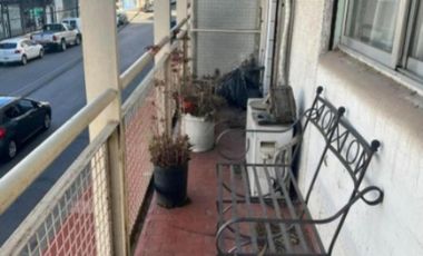 Departamento en venta - 2 Dormitorios 1 Baño - Cochera - 75Mts2 - General San Martín