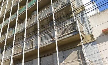 Departamento en venta - 2 Dormitorios 1 Baño - Cochera - 75Mts2 - General San Martín