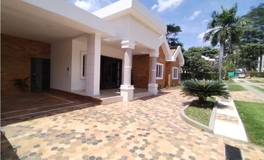 VENTA DE CASA EN CONJUNTO CAMPESTRE OASIS VEREDA LA MATA PIEDECUESTA