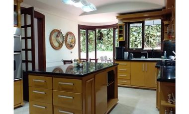 Casa en Arriendo Loma del Escobero Envigado