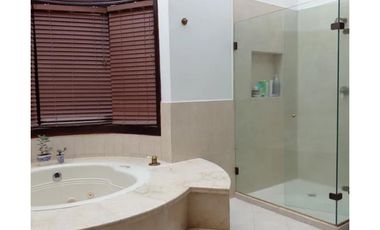 Casa en Arriendo Loma del Escobero Envigado