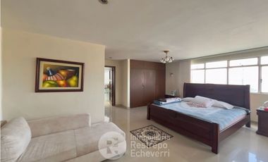 Casa esquinera en arriendo, barrio La Francia, Manizales