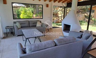 CASA EN RENTA CERCA DE ACATITLAN