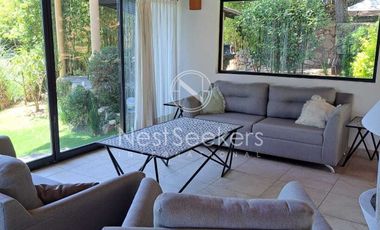 CASA EN RENTA CERCA DE ACATITLAN