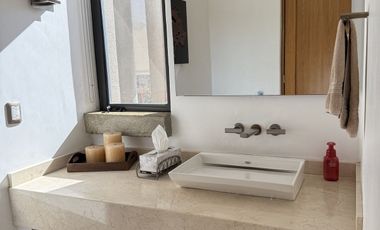 Casa en Venta con Alberca y Terraza Panorámica en Ciudad Guzmán.