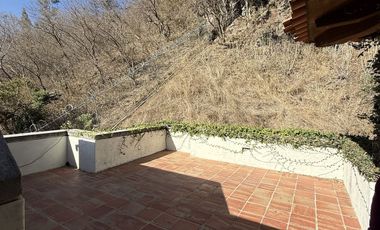 Casa en Venta con Alberca y Terraza Panorámica en Ciudad Guzmán.