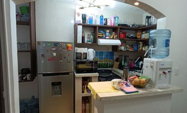VENDE CASA EN GAVIOTAS ACAPULCO. 3 RECAMARAS, 2B. ALBERCA COMUN