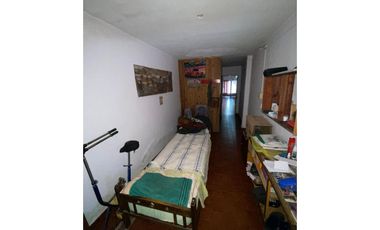 Granadero Baigorria, Eva Peron Nº 632 - VENTA