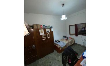 Granadero Baigorria, Eva Peron Nº 632 - VENTA