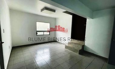 Renta oficinas en Av. Universidad - Chimalistac, con terraza