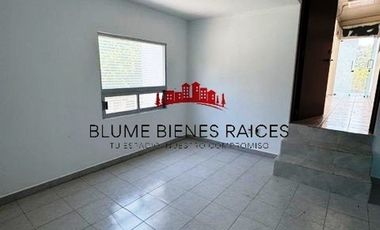 Renta oficinas en Av. Universidad - Chimalistac, con terraza