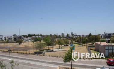 VENTA DE CASA EN PARQUES VALLARTA