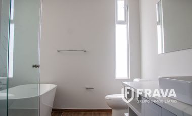 VENTA DE CASA EN PARQUES VALLARTA