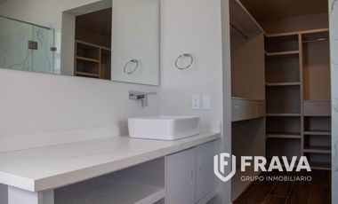 VENTA DE CASA EN PARQUES VALLARTA