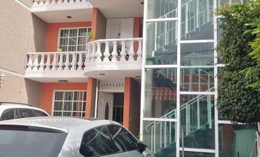 GUADALUPE DEL MORAL EDIFICIO VENTA IZTAPALAPA CDMX