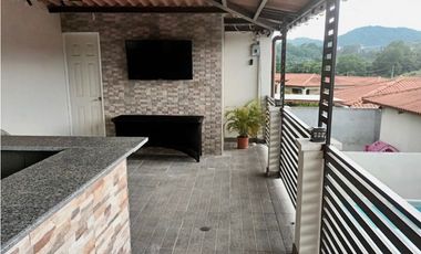 Casa en venta PH Vistas del Lago-Panama Norte(YM)