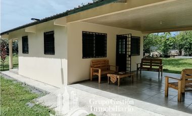 Casa en Venta al Lado de Boquete