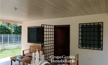 Casa en Venta al Lado de Boquete