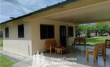 Casa en Venta al Lado de Boquete