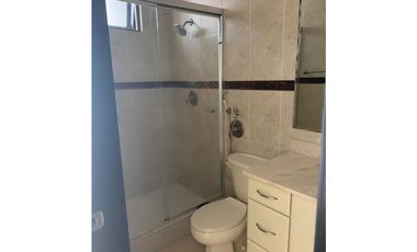 ALQUILER DE AMPLIO Y ELEGANTE APARTAMENTO EN COSTA DEL ESTE.