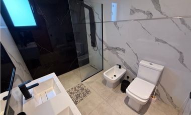 CASA COSTA ESMERALDA - SENDEROS III 411 - VENTA