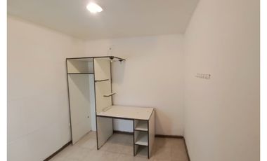 Casa tipo P.H. 4 amb. Barrio Pinos de Anchorena. Cel 223542----