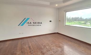 Casa en  venta en San Joaquin