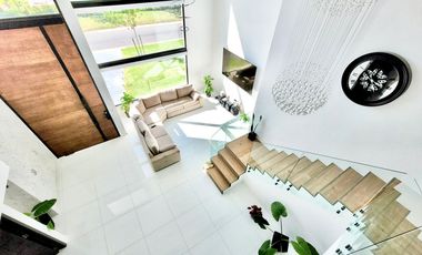 VENTA CASA 6 AMB A LA LAGUNA PUERTOS BARRIO COSTAS