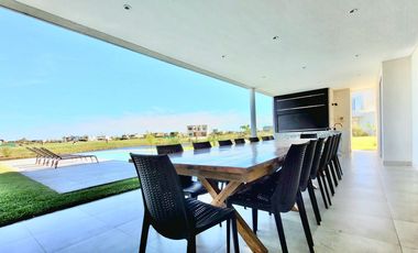 VENTA CASA 6 AMB A LA LAGUNA PUERTOS BARRIO COSTAS