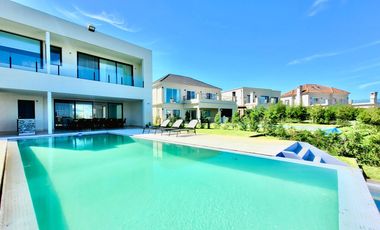 VENTA CASA 6 AMB A LA LAGUNA PUERTOS BARRIO COSTAS