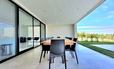 VENTA CASA 6 AMB A LA LAGUNA PUERTOS BARRIO COSTAS