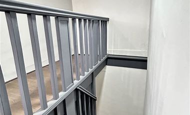 Oficina en Arriendo en Granaderos / Manuel Montt