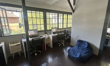 Oficina en Arriendo en Granaderos / Manuel Montt