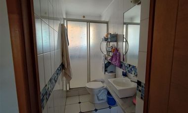 Casa en Venta en Via Regina / Monseñor Edwards
