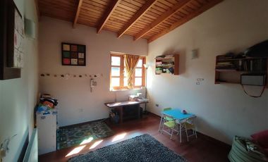 Casa en Venta en Via Regina / Monseñor Edwards