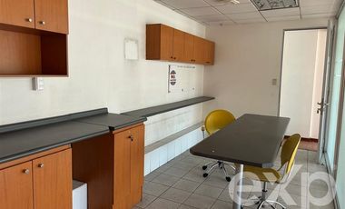 Oficina en Arriendo en Avenida Apoquindo nro 4775, oficna 402