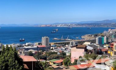 Casa en Venta en Avda. Alemania | Cerro Mariposa