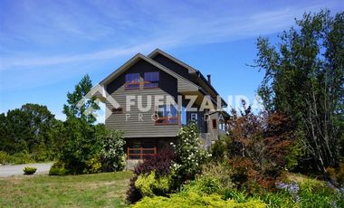 Casa en Arriendo en Los Arrayanes camino ensenada