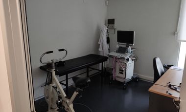 Venta Casa 7 amb. San Isidro tribunales. 255m2