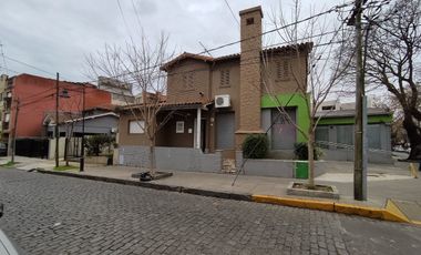 Venta Casa 7 amb. San Isidro tribunales. 255m2