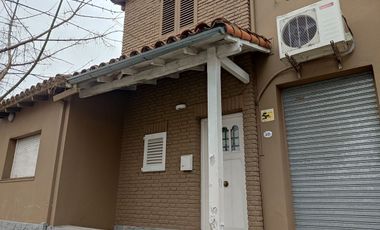 Venta Casa 7 amb. San Isidro tribunales. 255m2